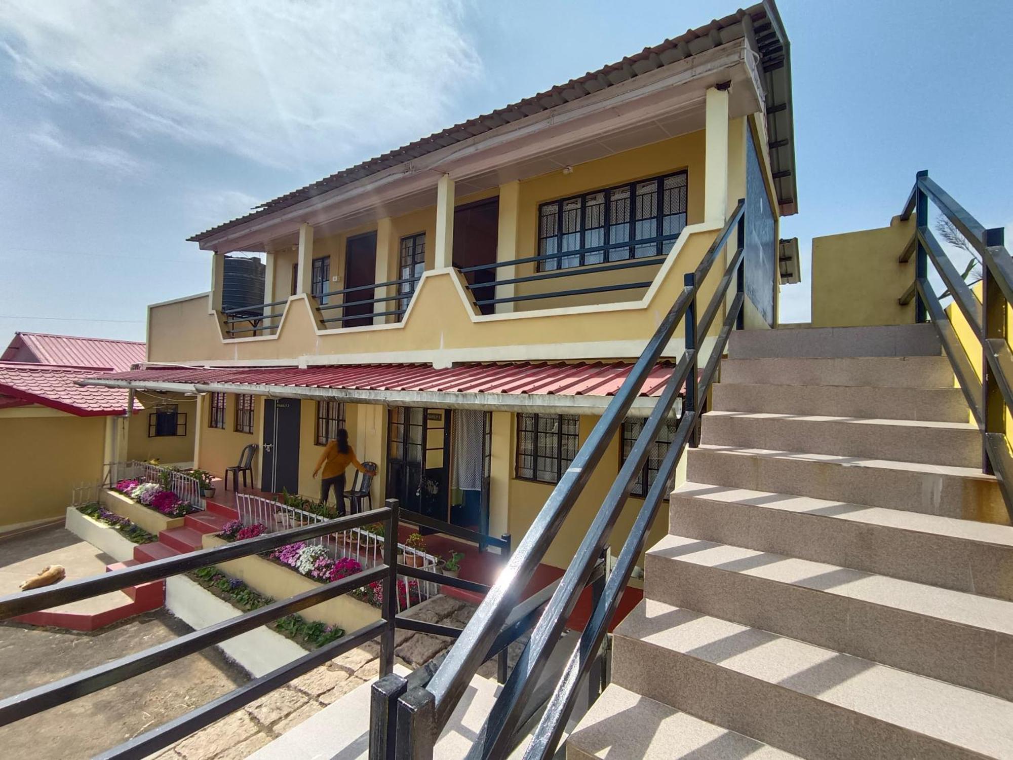 Serene Resort Cherrapunji Eksteriør bilde